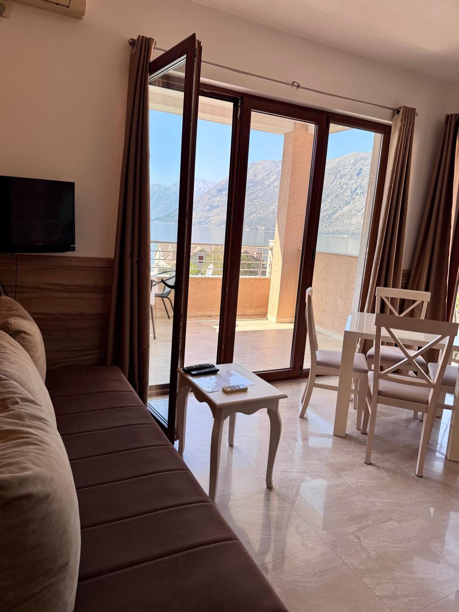 Bocche Di Cattaro Apartments Exterior foto